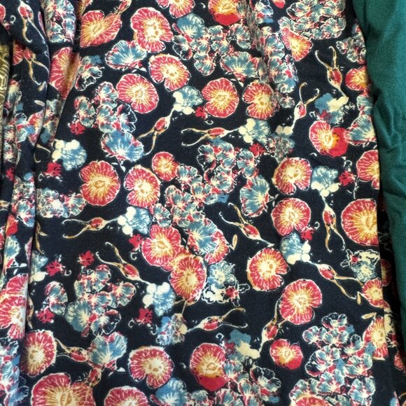 LuLaRoe 4 pack Buttery Soft Leggings NEW Size OS — TIMELESS colors - Picture 4 of 9